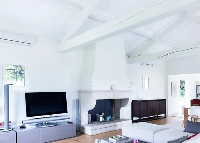 بيت للعطل Spacieuse De Avec Piscine Privee